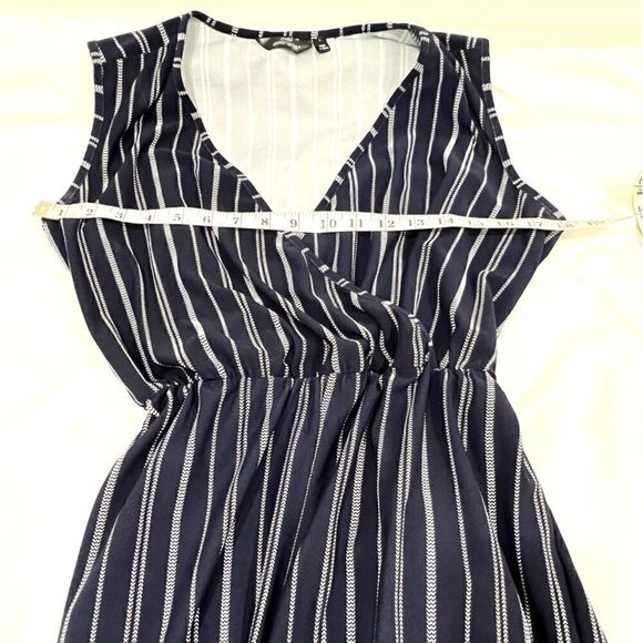 MLLE GABRIELLE sleeveless striped blue/white jumpsuit string waist tide … - Picture 11 of 11